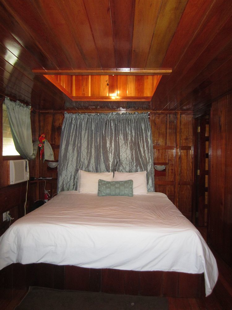St. George'S Caye Resort 伯利兹城 外观 照片